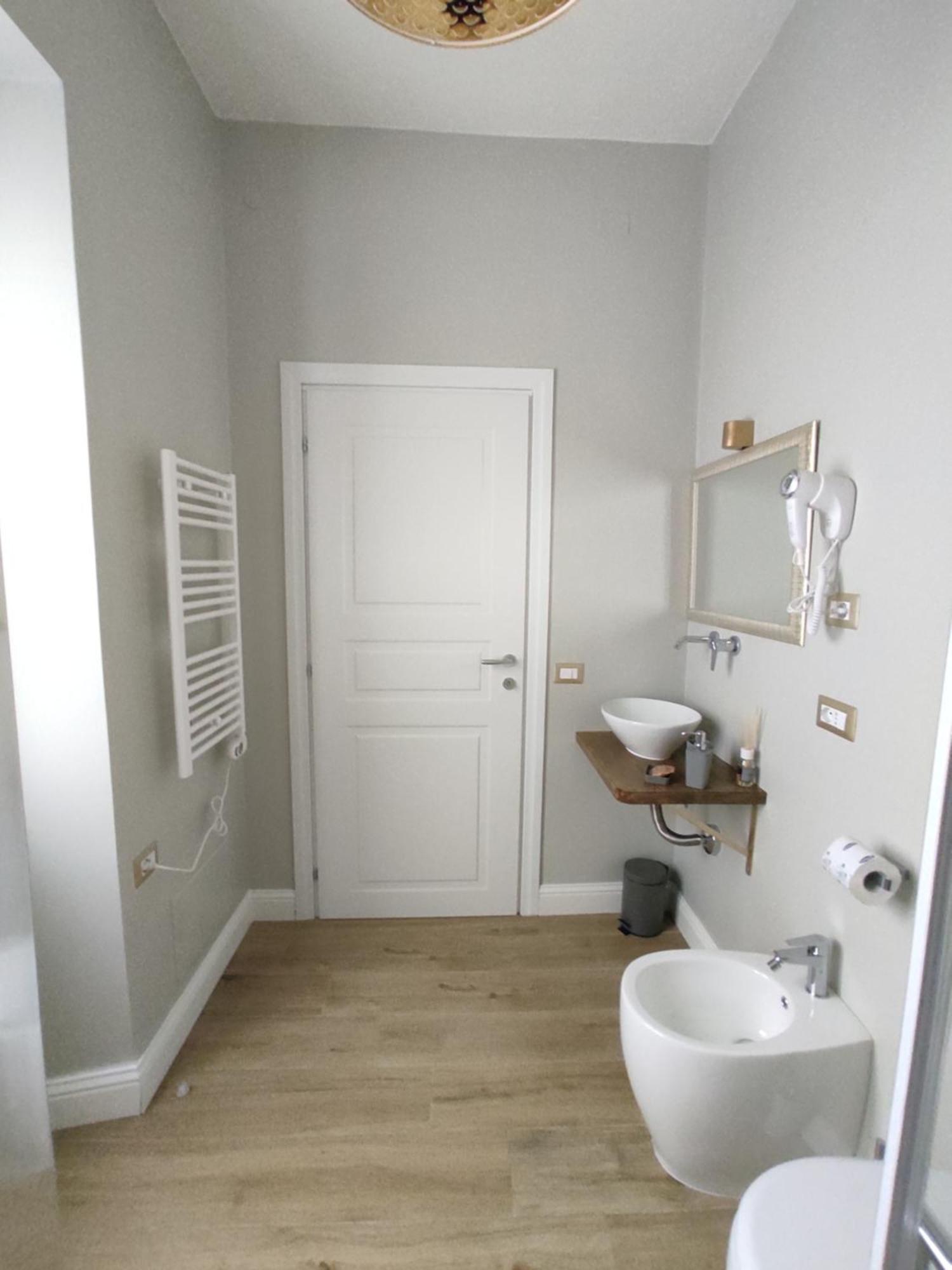 Manno Rooms Affittacamere Cagliari Ngoại thất bức ảnh